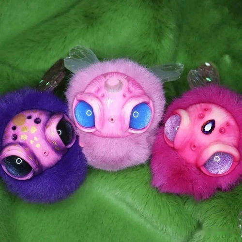 可愛(ài)而又毛骨悚然 當(dāng)甜美外表遇見(jiàn)詭異內(nèi)涵的玩具與動(dòng)漫游藝世界